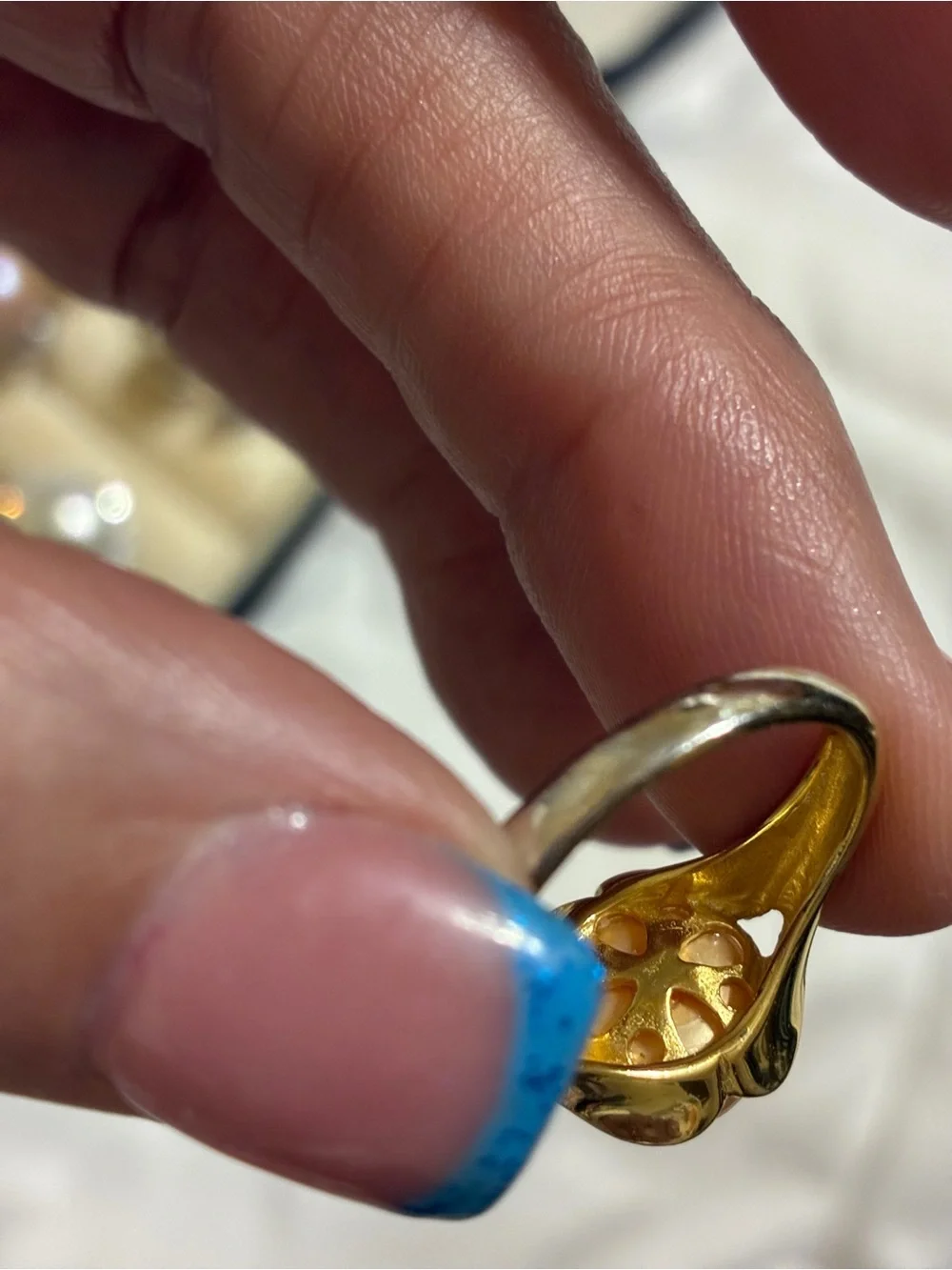 VINTAGE Gold Pearl Dome Ring - Lustrous Champagne Pearl